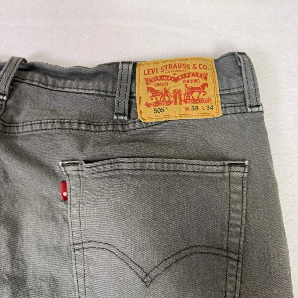 Levi's‎ Mens 505 Regular Fit Grey Denim Jeans 38x34 2290 Straight Leg Workwear